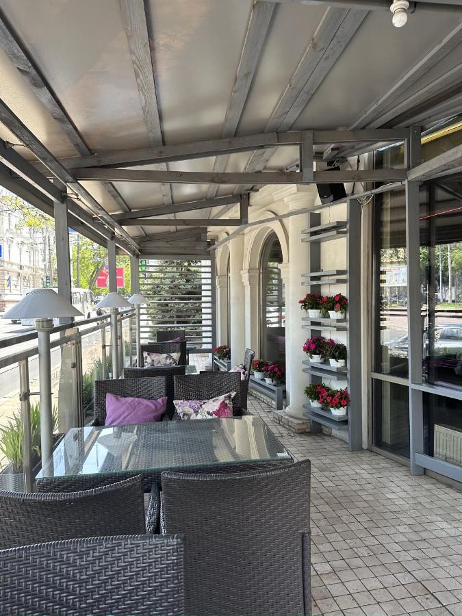 Hotel Palladium Odessza Kültér fotó