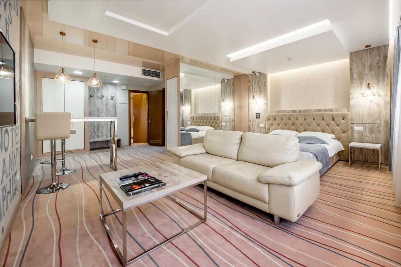 Hotel Palladium Odessza Kültér fotó