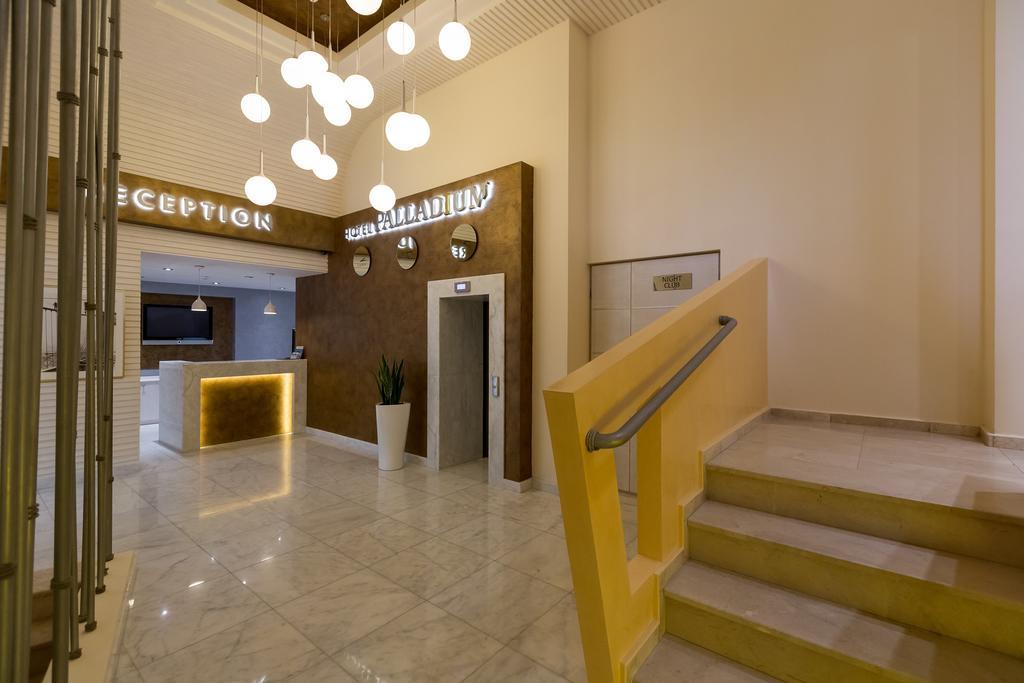 Hotel Palladium Odessza Kültér fotó